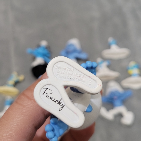 Smurfs Figurine Lot - Picture 2 of 3
